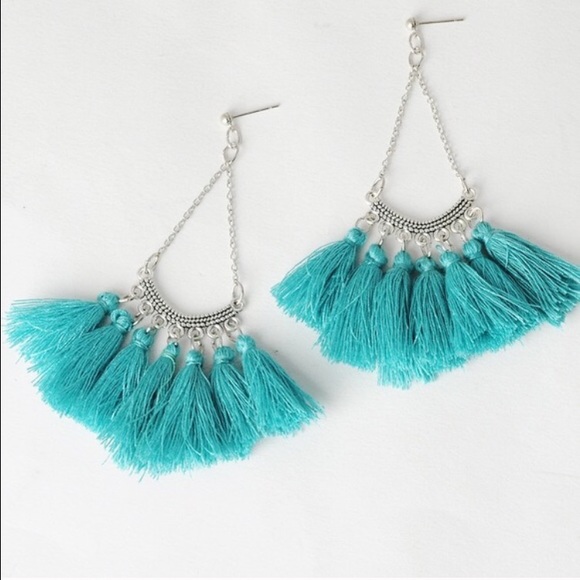 Jewelry - Silver plated blue tassel earrings