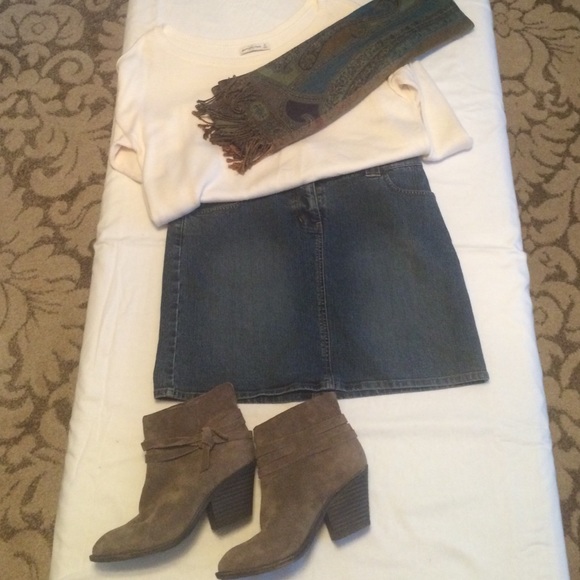 Ann Taylor Loft denim mini skirt