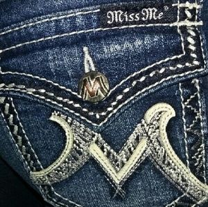 Miss me The M series 26x31