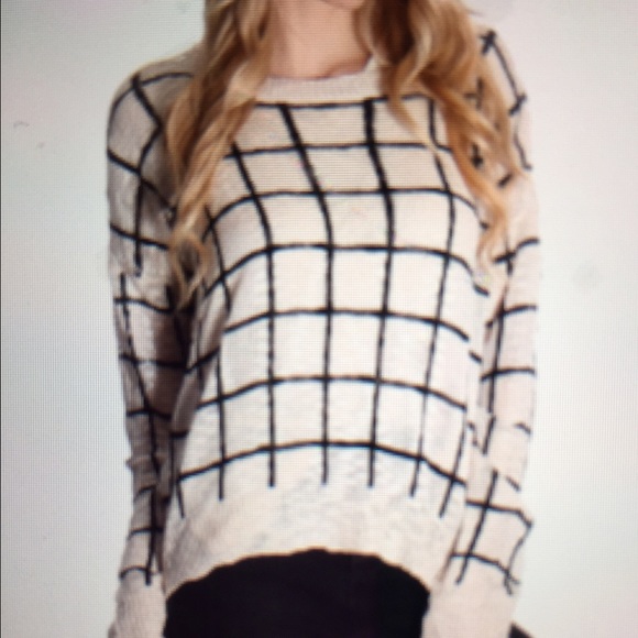 Sweaters - Checkered sweater