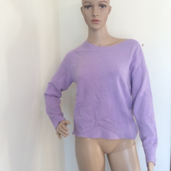 New York and Company sweatshirt