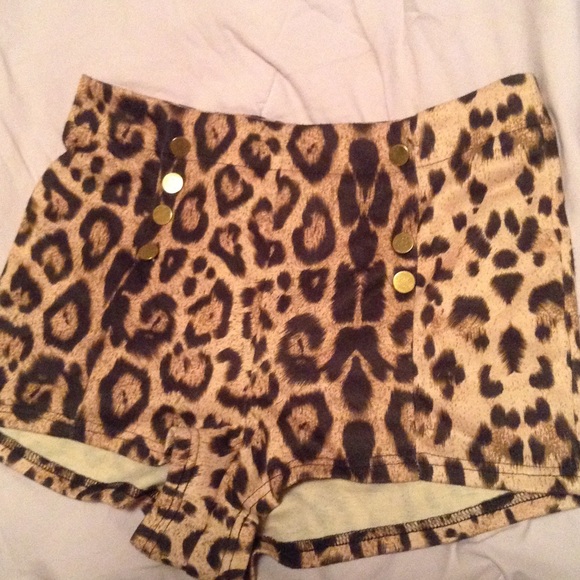 High waisted cheetah shorts