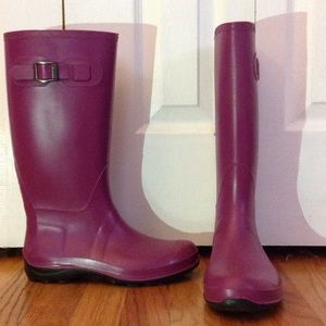 Kamik rain boots