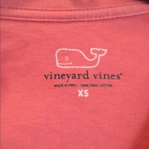 EUC vineyard vines ladies long sleeve tee!