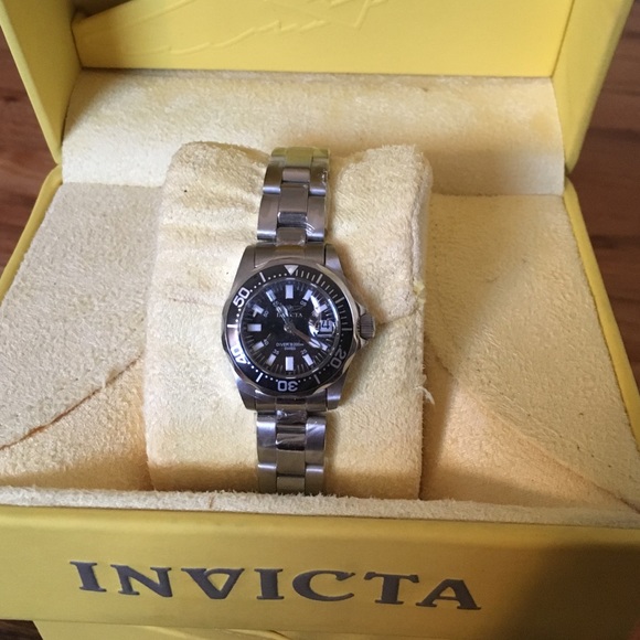 Invicta Accessories - Invicta watch