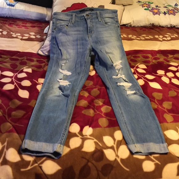 Joe's slim crop 25