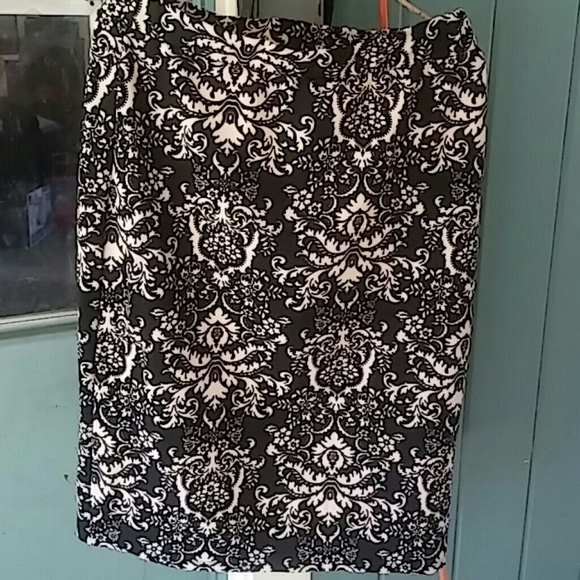 Pencil skirt