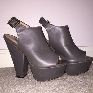 Steve Madden Gabby Platforms