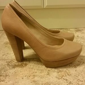 Gianni Binion platform heel.