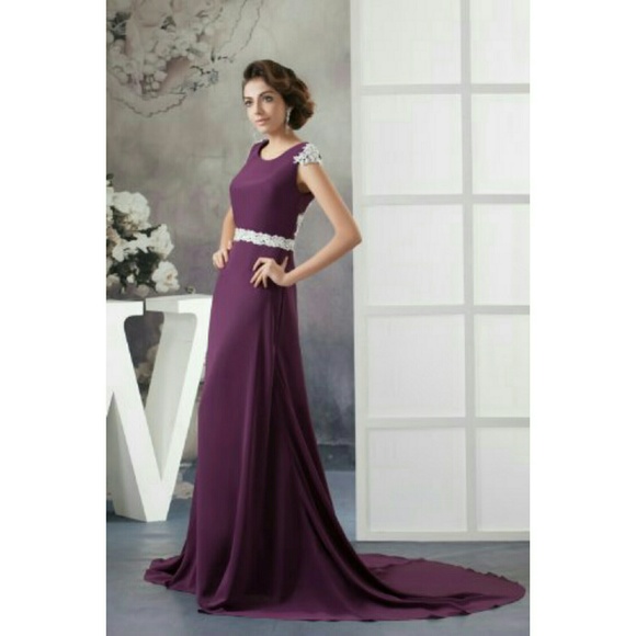 herafa Dresses & Skirts - NWOT Herafa prom/bridesmaid dress