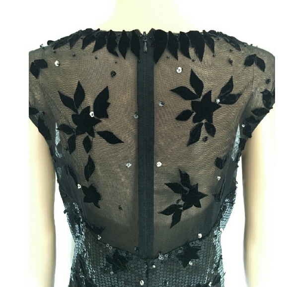 Black Evening gown w sequins - Picture 4 of 4