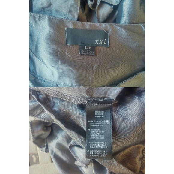 🚨 3/$15 Metallic Silver Party Skirt - Picture 5 of 5