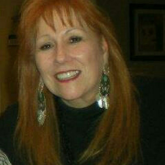 Meet your Posher, Diane - Picture 1 of 1