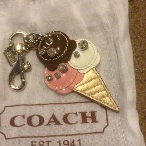 <SOLD> Coach 100% RARE Keychain Brand New