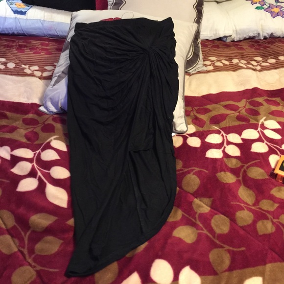 Black skirt