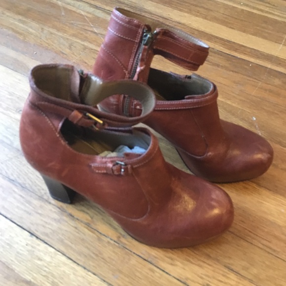 Brown ankle boots