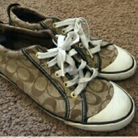 Coach shoes - Picture 3 of 3