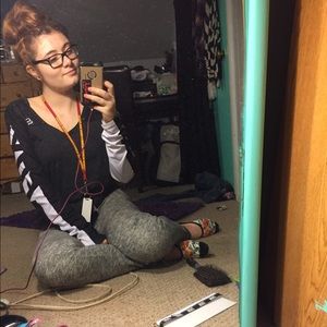 Meet your Posher, Mckenzie