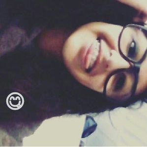 Meet your Posher, Casandra