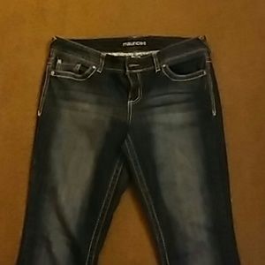 Maurices jeans