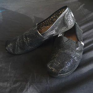 Black Sparkle Toms
