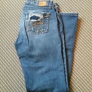 Buckle Brand weathered jeans