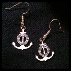 Anchor earrings  💖BUY 3 $6 items get 4th free.💖