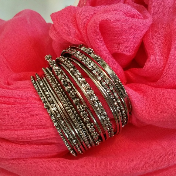 Gunmetal Crystal & Beaded Bangle Set