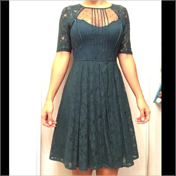 BCBGMaxAzria deep green lace dress - Picture 1 of 3