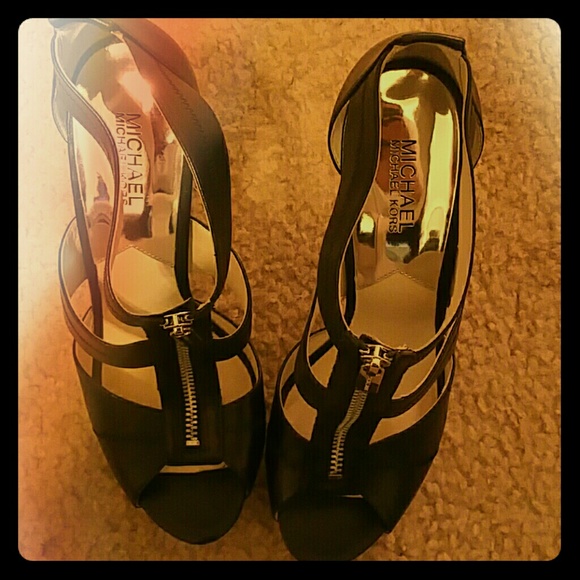 Michael kors heels