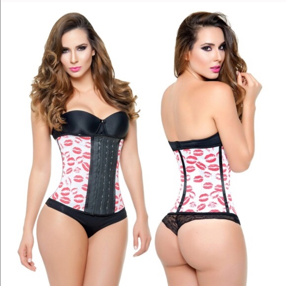 Waist trainers INSTAGRAM _loftboutique_