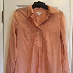 Casual shirt. 100% cotton.