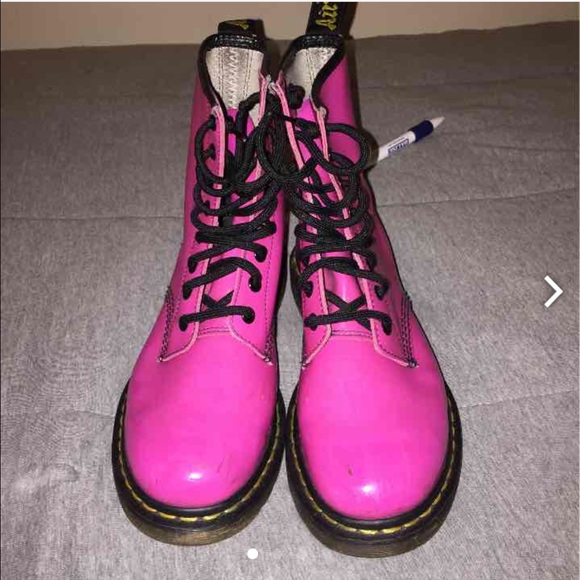 Doc Martens PINK!