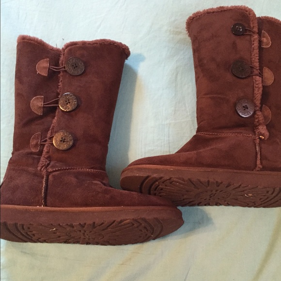 Bailey Button Uggs.