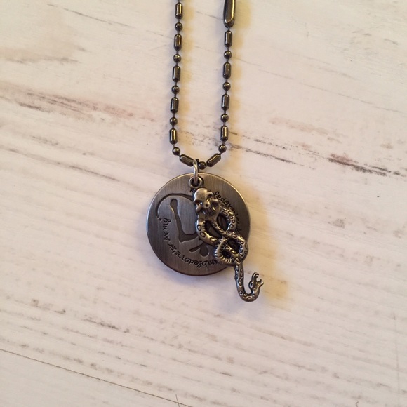 Harry Potter lovers!!! Necklace