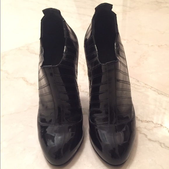 Chanel booties! Mint condition, never worn! - Picture 2 of 4