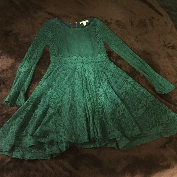Green Lace Long Sleeve Dress