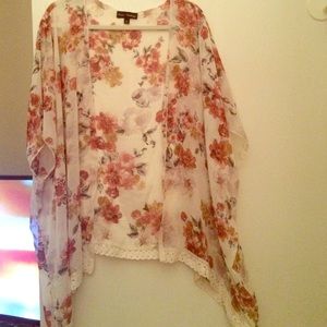 flower & lace kimono