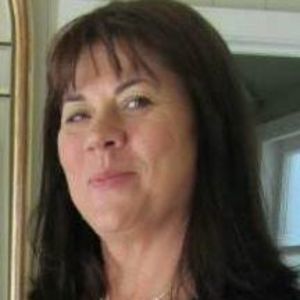 Meet your Posher, Cynthia