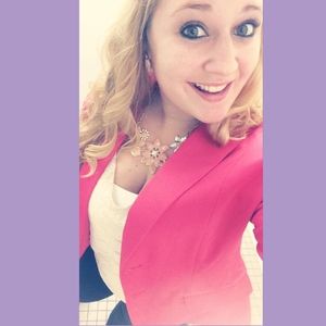 Meet your Posher, Marisa