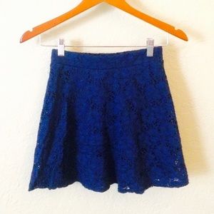 High Waisted Lace Skater Skirt S