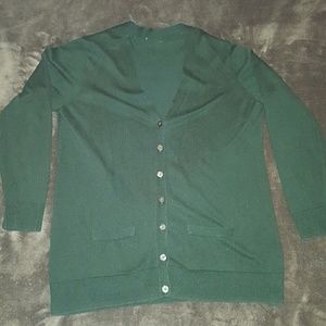 Green old navy sweater