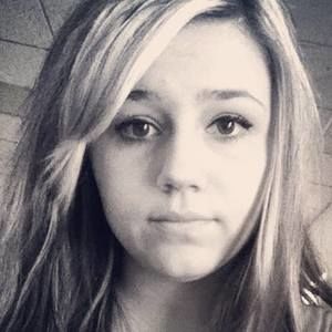 Meet your Posher, Hailee