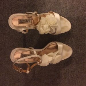 Badgley Mischka randee whtsat