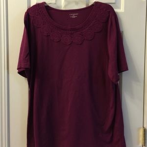 Casual knit top with decorative scalloped neckline