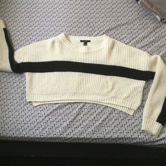 Cropped Cream Knit Sweater