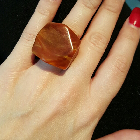 Oversized Brown Marble Ring - Picture 1 of 4