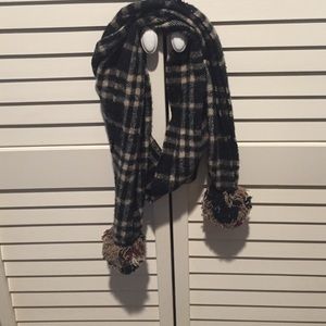 Burberry pompom scarf