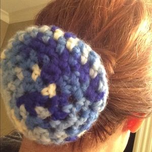 4 Vintage Crocheted Bun Holders