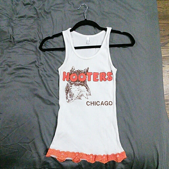 DIY Hooters Chicago tank top - American Apparel